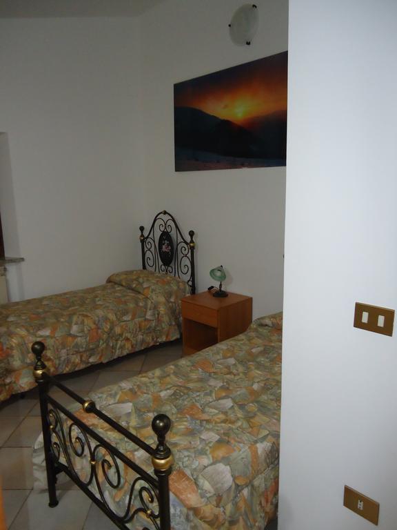 Agriturismo Grisciano Accumoli Rum bild